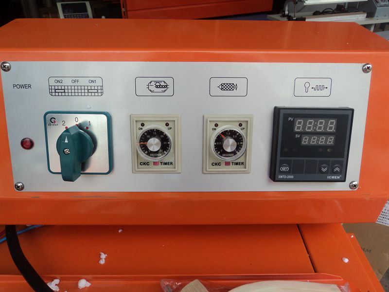 Fabrika Fiyatı FM5540 İki-si Bir Arada L Bar Isıyla Daralan Ambalaj Makinesi Elektrikli Entegre Mühürleme Kesme PE Film Malzemesiyle