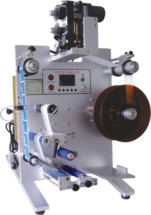 Döner şişe için tarih yazıcısı ile Otomatik Masaüstü Dikey İçerisi Etiketleme Makinesi