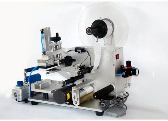 Fabrika Toptan Fiyatı Yarı Otomatik Düz Yüzey Etiketleme Makinesi, Kutu, Çanta, Kart, Kare Şişe İçin Hassas Etiket Etiketi